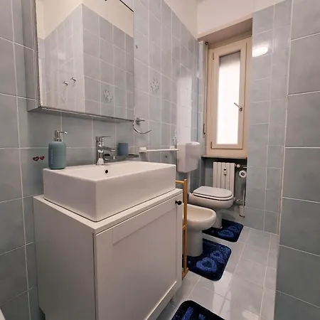 Casa Five Next To Metro トリノ