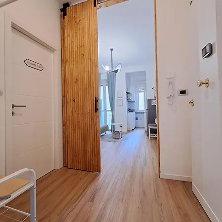 아파트 Casa Five Next To Metro