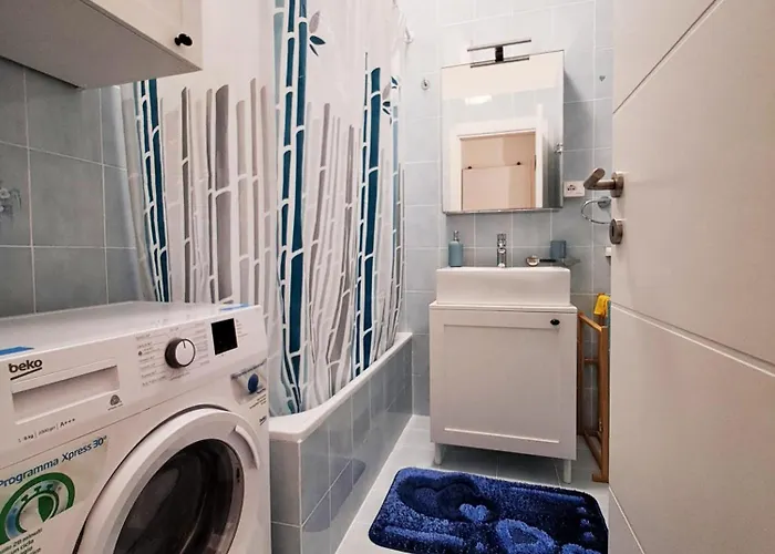 Casa Five Next To Metro 公寓 *