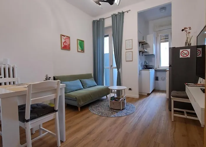 Casa Five Next To Metro Apartamento